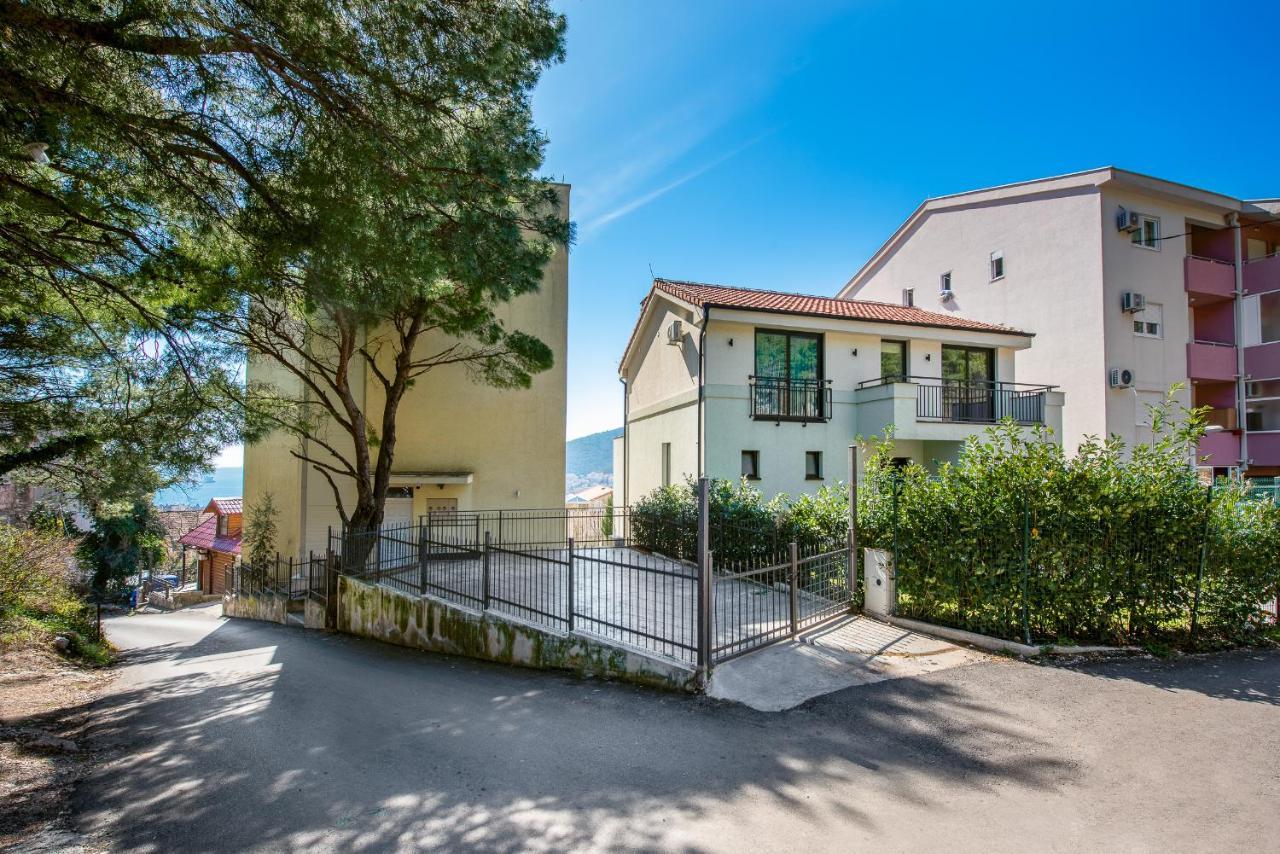 Villa Lazi Sea View Budva Dış mekan fotoğraf